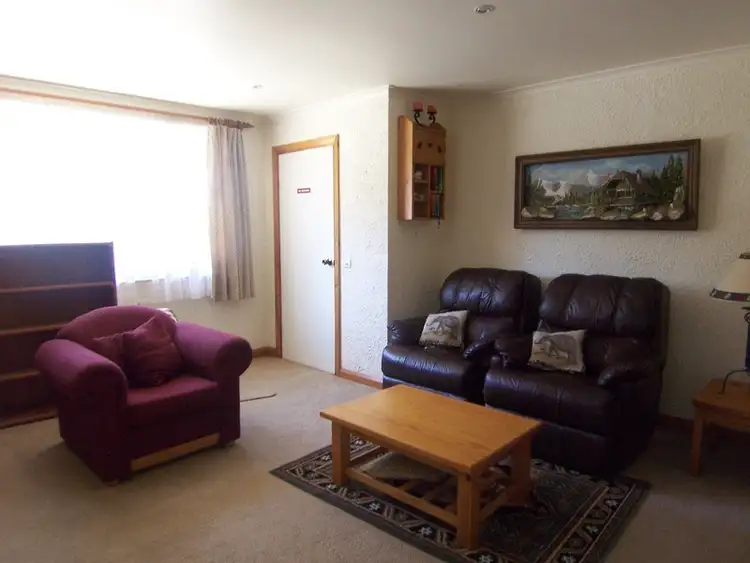 Third view of Homely unit listing, 2/896 Great Alpine Road, Freeburgh VIC 3741