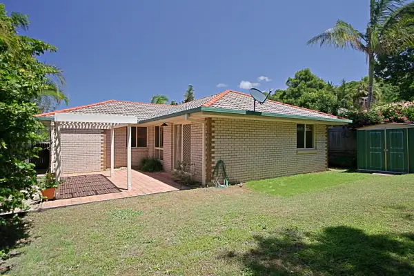 25 Corkwood Crescent, Suffolk Park NSW 2481