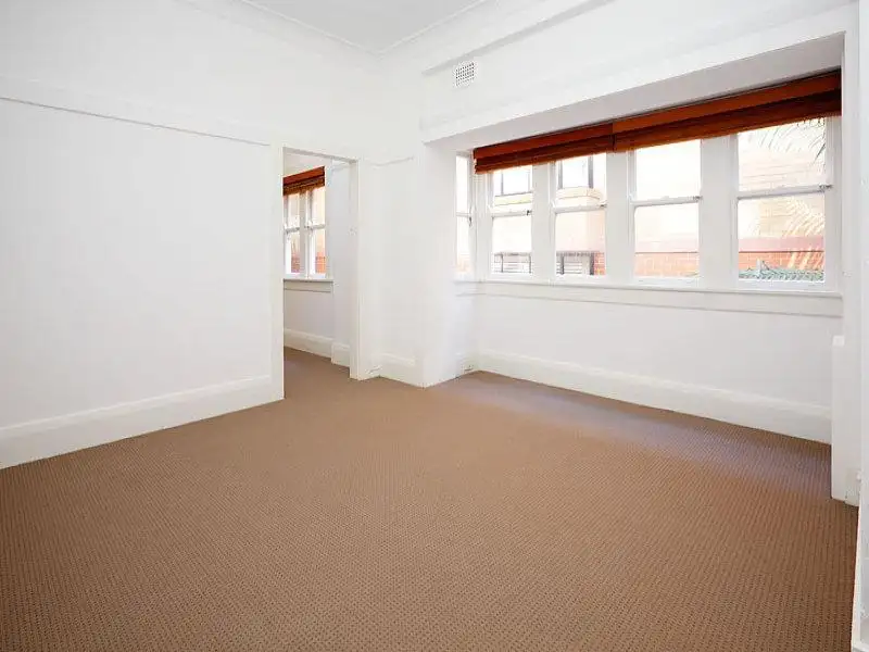 Main view of Homely apartment listing, 11/39 Roslyn Gardens, Elizabeth Bay NSW 2011