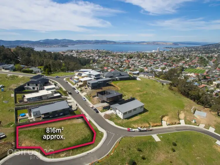 9 Stevens Farm Drive, West Hobart TAS 7000