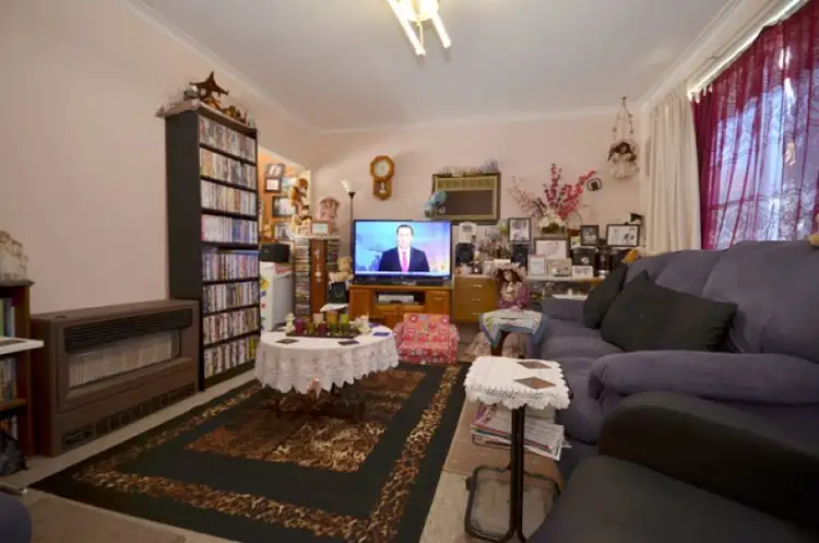 Second view of Homely house listing, 33 Hennessy Street, Horsham VIC 3400