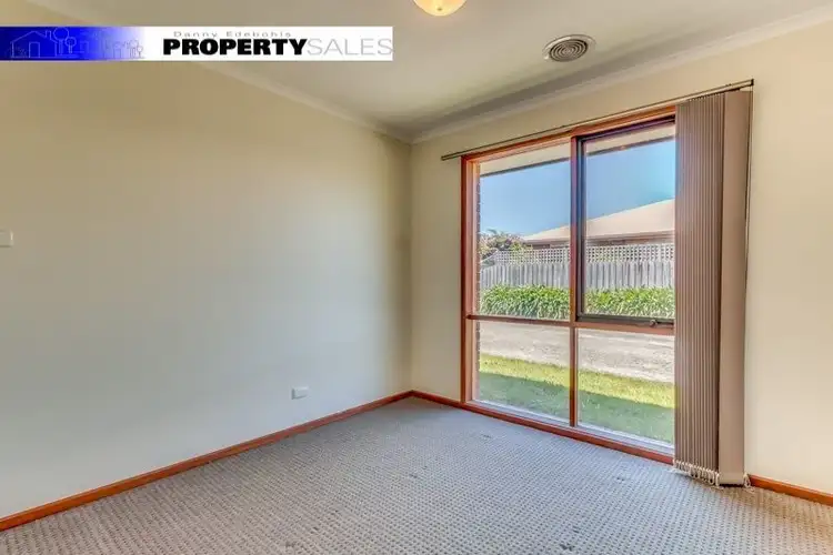 Seventh view of Homely unit listing, 1/3 Hall Court, Newborough VIC 3825