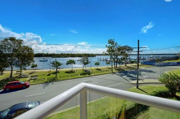 Fourth view of Homely unit listing, 4/15 Esplanade West, Paradise Point QLD 4216