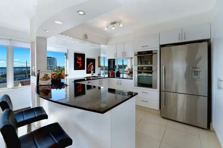Fifth view of Homely unit listing, 4/15 Esplanade West, Paradise Point QLD 4216