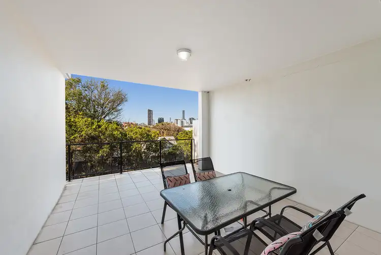 Fourth view of Homely apartment listing, 3/7 Challinor Street, Auchenflower QLD 4066