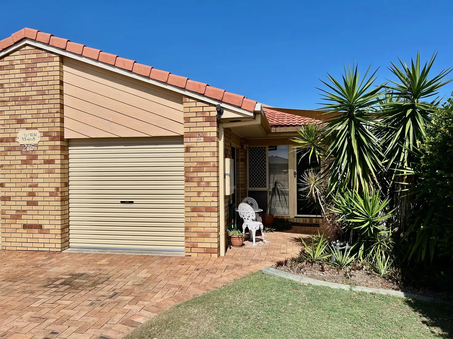 Main view of Homely semi-detached listing, 2/215 Bayview Street, Runaway Bay QLD 4216