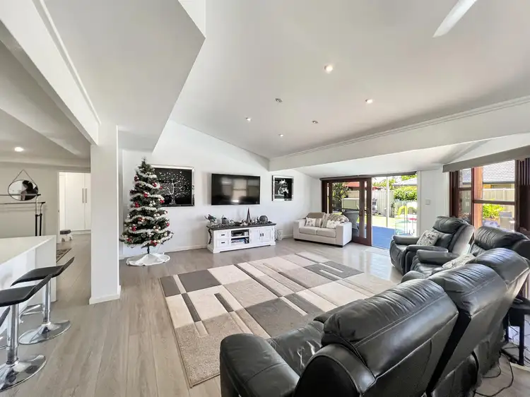 Seventh view of Homely house listing, 11 Cattleya Court, Hollywell QLD 4216