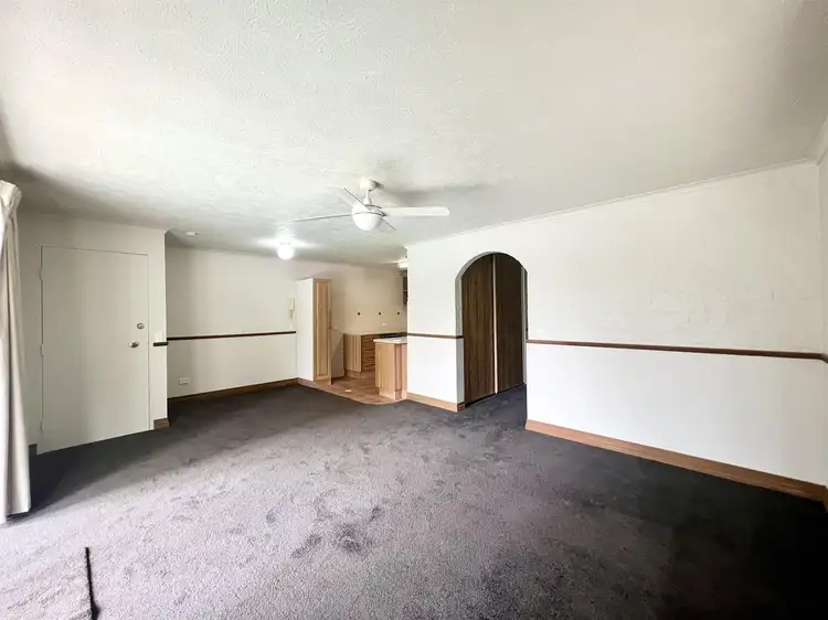 Fifth view of Homely unit listing, 2/13 Breaker Street, Main Beach QLD 4217
