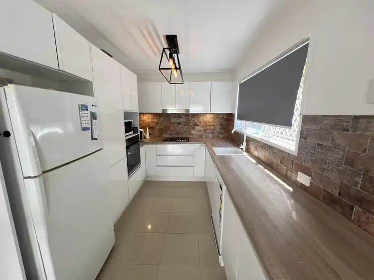 Fourth view of Homely house listing, 2/47 Milton Avenue, Paradise Point QLD 4216