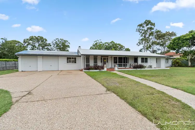 Main view of Homely house listing, 4 Carlton Court, Birkdale QLD 4159
