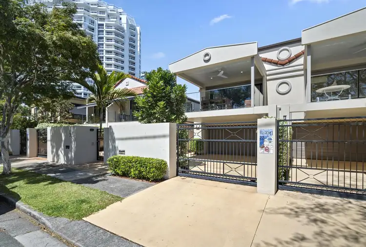 Second view of Homely house listing, 2/22 Lennie Avenue, Main Beach QLD 4217