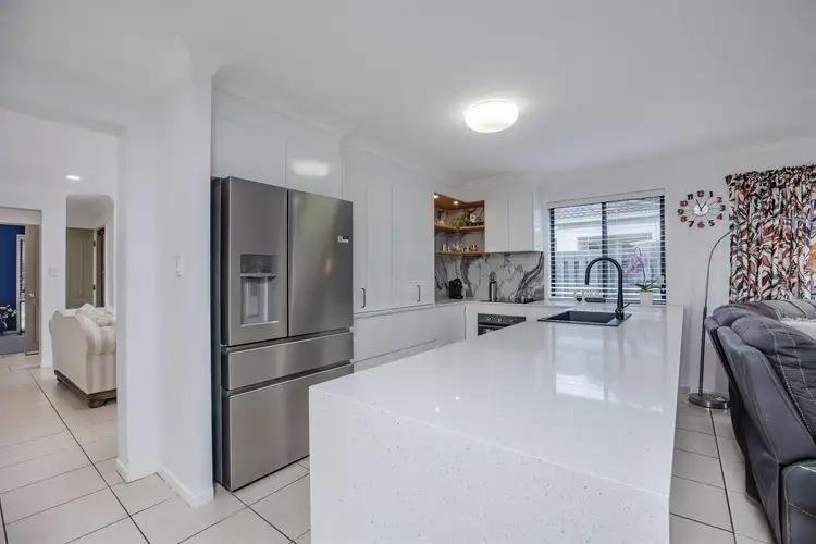 Fifth view of Homely house listing, 22 Blackwattle Circuit, Arundel QLD 4214