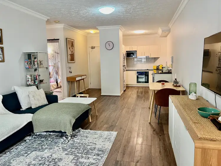 3/97 Muir Street, Labrador QLD 4215