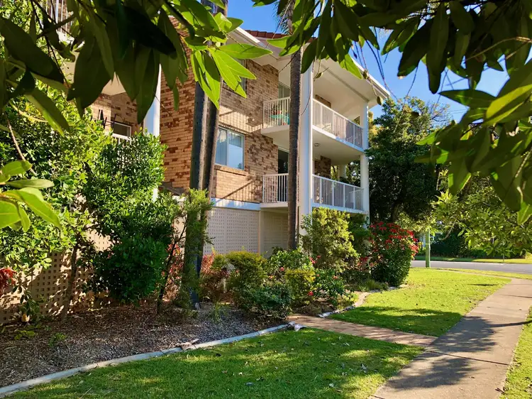 4/145 Muir Street, Labrador QLD 4215