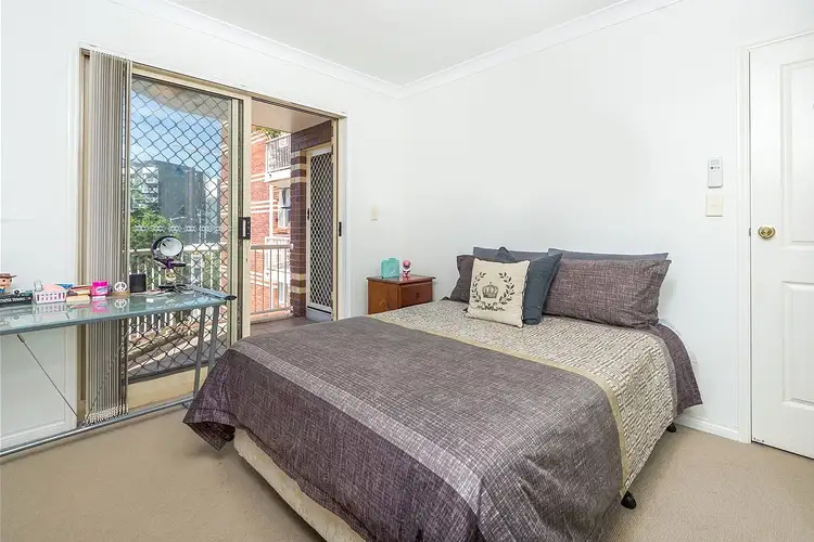 Fifth view of Homely house listing, 10/234 Shafston Ave, Kangaroo Point QLD 4169