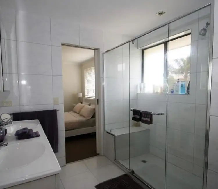 Fifth view of Homely unit listing, 4/8 Oleander Avenue, Biggera Waters QLD 4216
