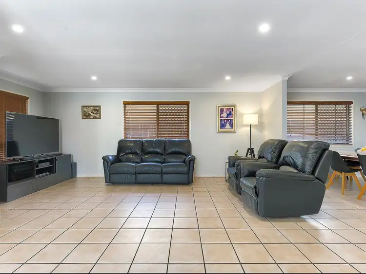 Third view of Homely house listing, 3 Lutzow St, Tarragindi QLD 4121