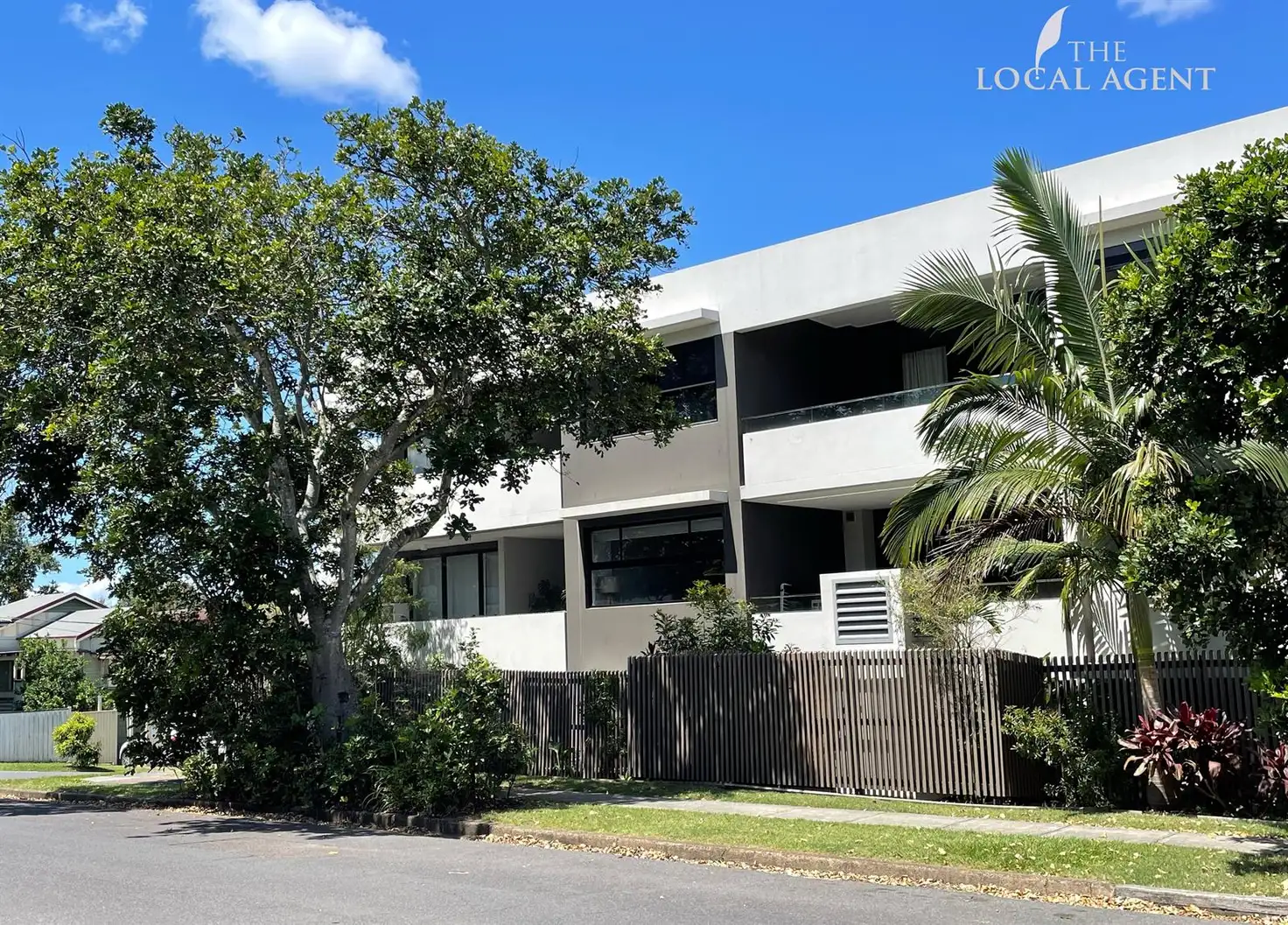 Main view of Homely unit listing, 207/27 Ekibin Road, Annerley QLD 4103