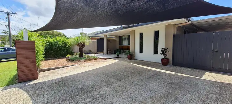 Second view of Homely house listing, 10 Nalkari Street, Coombabah QLD 4216