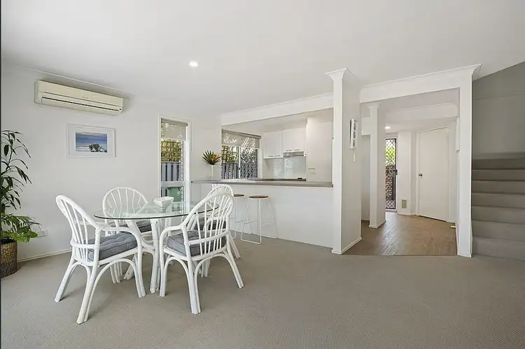 9-15 Harrier Drive