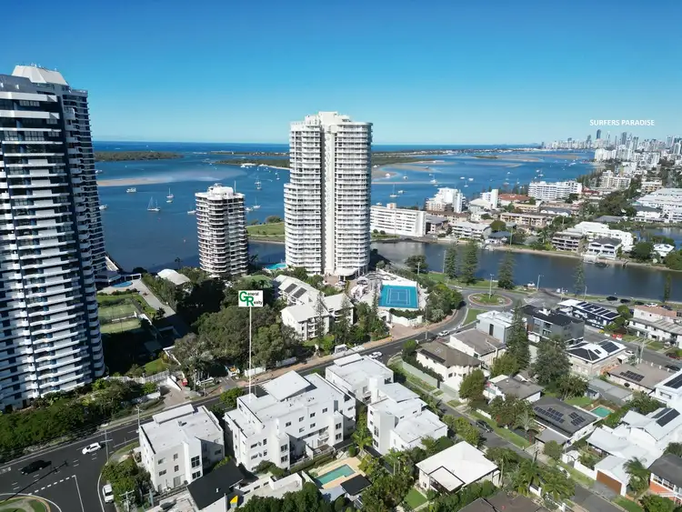 12-18 Bayview Street
