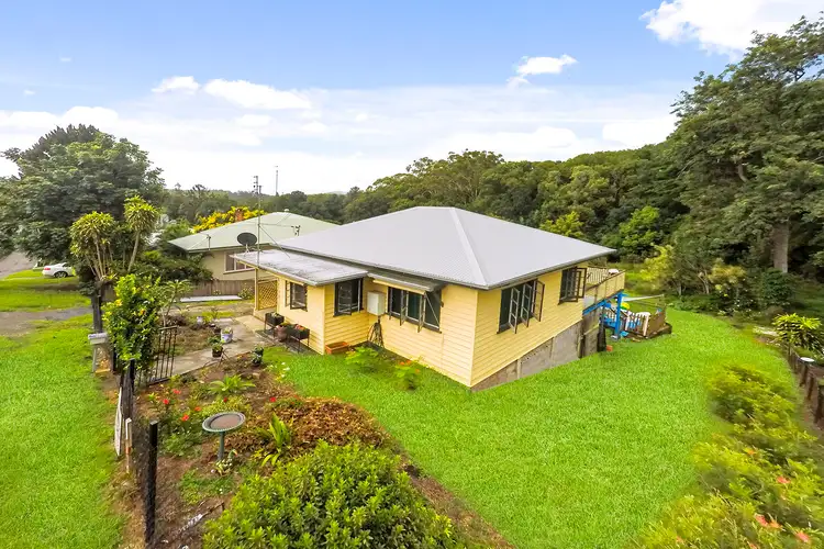 8 Fairmeadow Road, Nambour QLD 4560