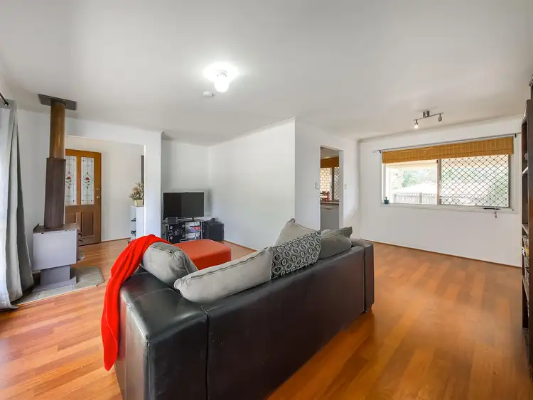 Second view of Homely house listing, 8 Eli Court, Hillcrest QLD 4118