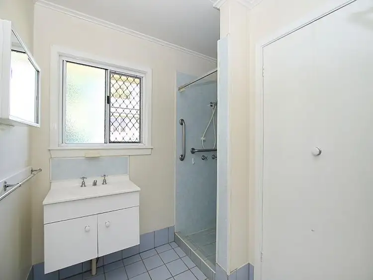 Third view of Homely house listing, 17 Amoria Street, Mansfield QLD 4122