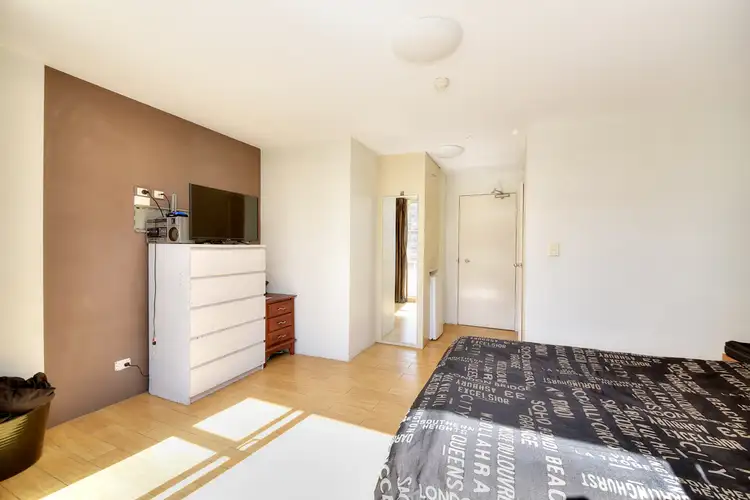 32/19 Orchid Avenue, Surfers Paradise QLD 4217
