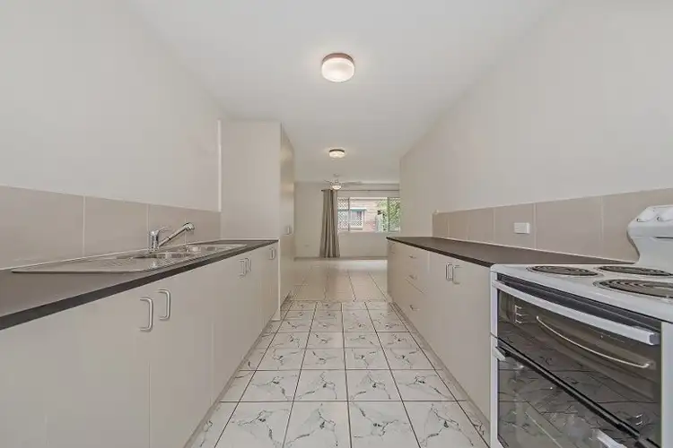 Fifth view of Homely townhouse listing, 2/42 Ronald Street, Wynnum QLD 4178