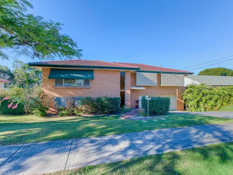 41 Le Grand St, Macgregor QLD 4109