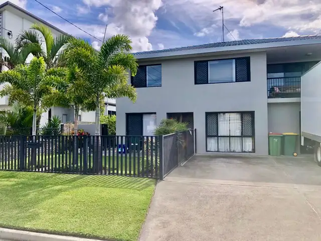 Second view of Homely house listing, 15 Maragroola Ave, Biggera Waters QLD 4216