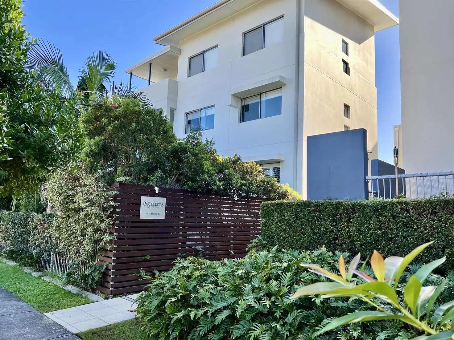 Main view of Homely unit listing, 4/12-18 Bayview Street, Runaway Bay QLD 4216