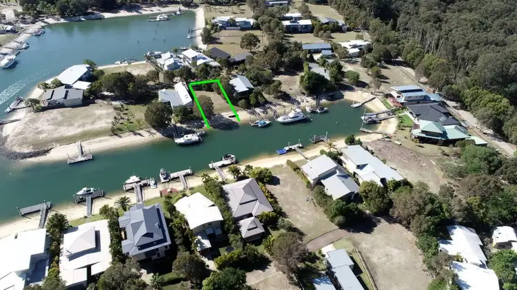 14 Kookaburra Court, South Stradbroke QLD 4216