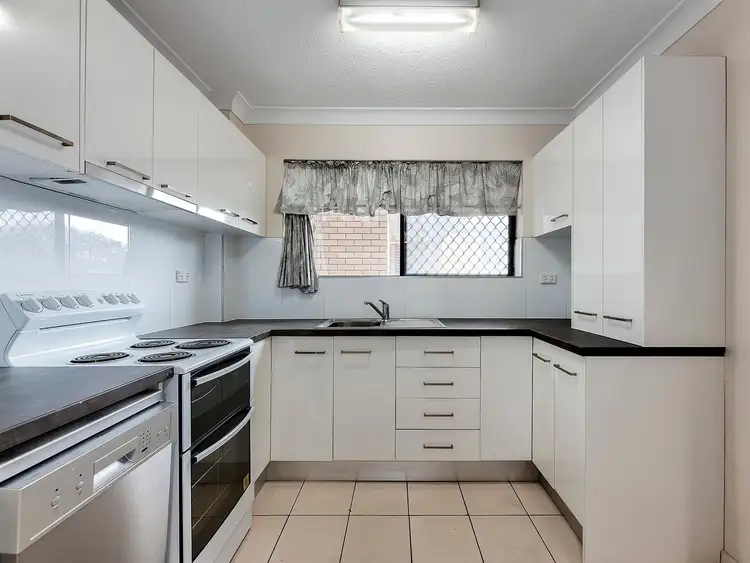 Second view of Homely unit listing, 3/23 Earl St, Greenslopes QLD 4120