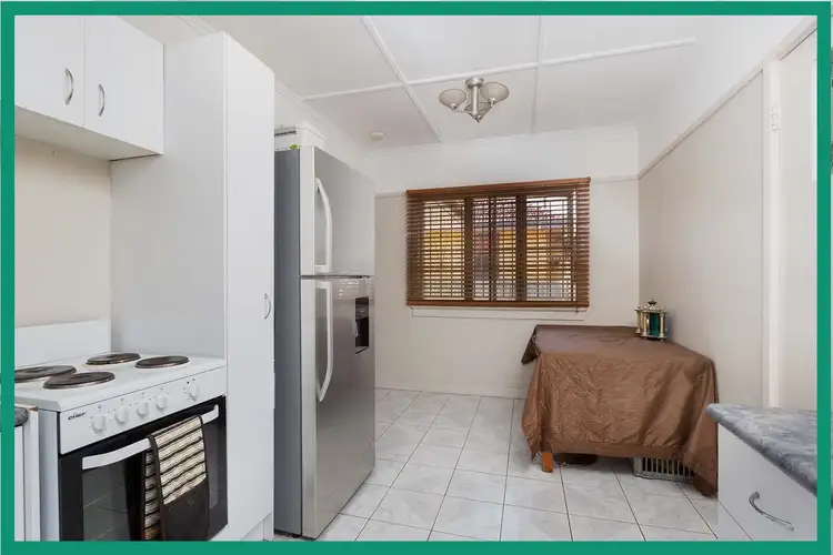 Fifth view of Homely house listing, 7 Cale, Upper Mount Gravatt QLD 4122