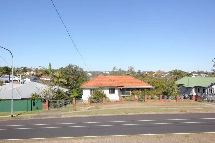 Second view of Homely house listing, 50 Oateson Skyline Drve, Seven Hills QLD 4170