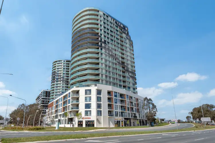 1 Anthony Rolfe Avenue