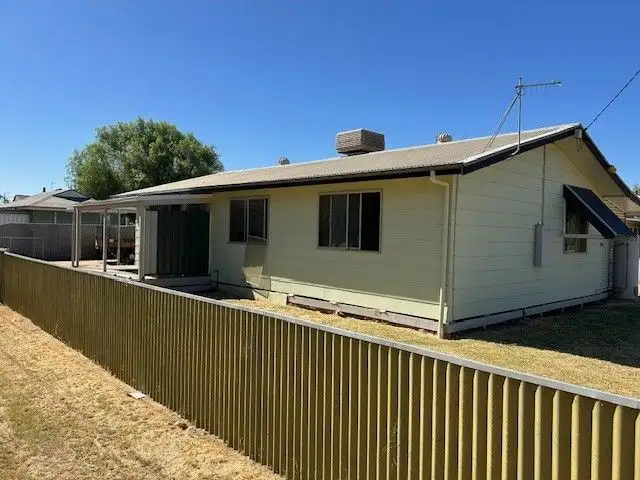 9 Henderson Street, Ouyen VIC 3490