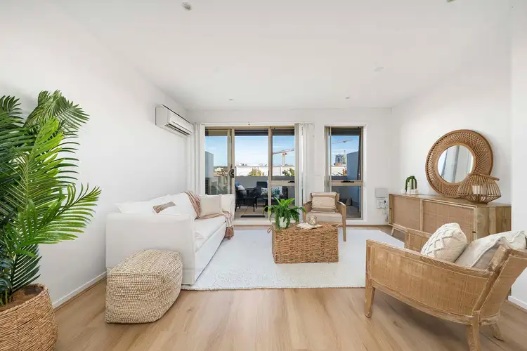 54 Ernest Cavanagh Street