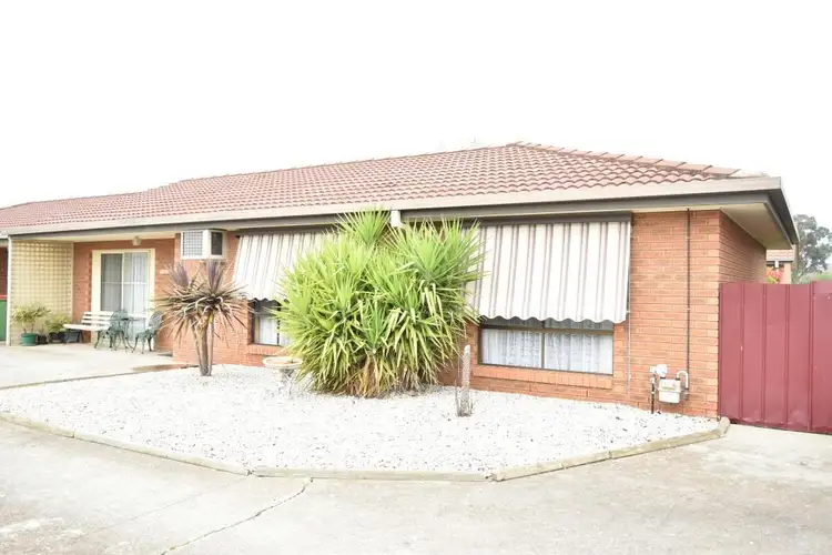 2/233 Hume Street, Corowa NSW 2646