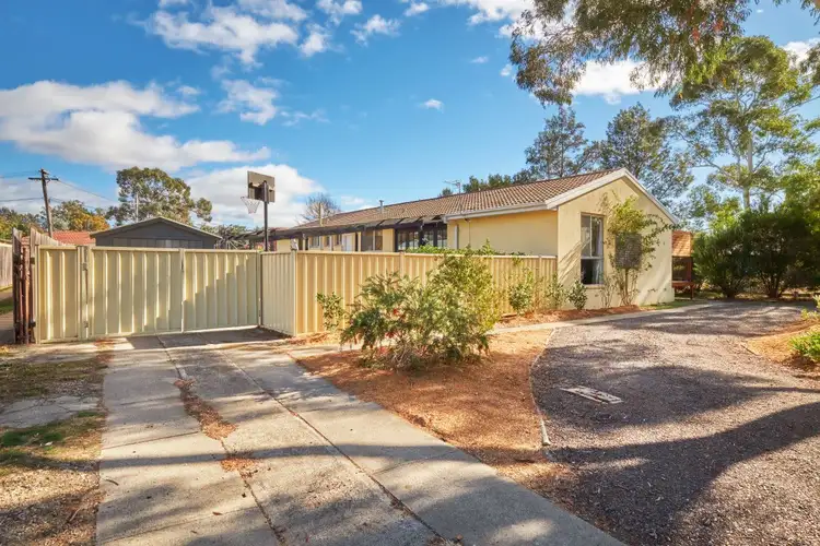 27 Chirnside Circuit, Kambah ACT 2902