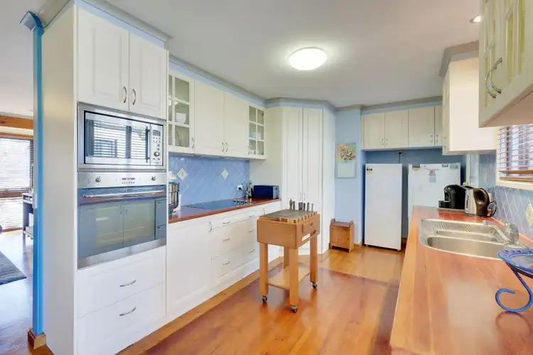 Second view of Homely house listing, 19 Broad Place, Kambah ACT 2902