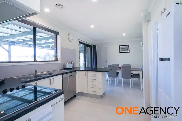 Second view of Homely house listing, 33 Rylah Crescent, Wanniassa ACT 2903