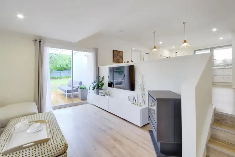 Fourth view of Homely house listing, 7 Rundle Place, Kambah ACT 2902