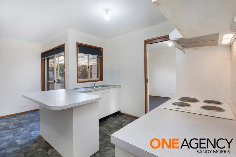 Sixth view of Homely house listing, 8 Moon Place, Gordon ACT 2906