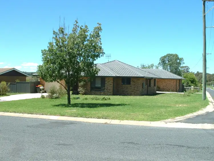 21 Dumaresq Street, Uralla NSW 2358