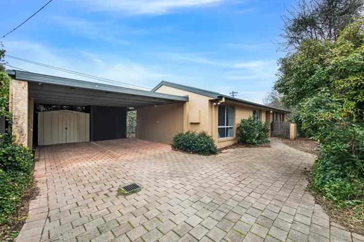 2/11 Owen Crescent, Lyneham ACT 2602