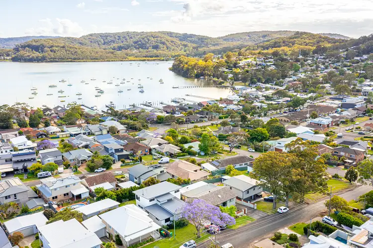 3 View Parade, Saratoga NSW 2251