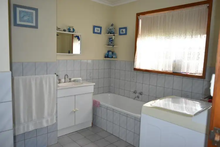 Sixth view of Homely unit listing, 2/233 Hume Street, Corowa NSW 2646